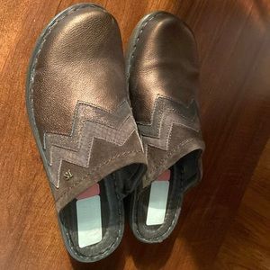 Josef Seibel Clogs/mule  NEW